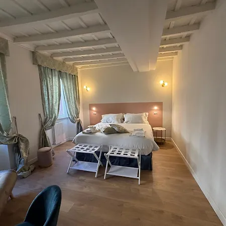 Lägenhet Paolina Place