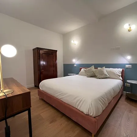 Paolina Place * Rome